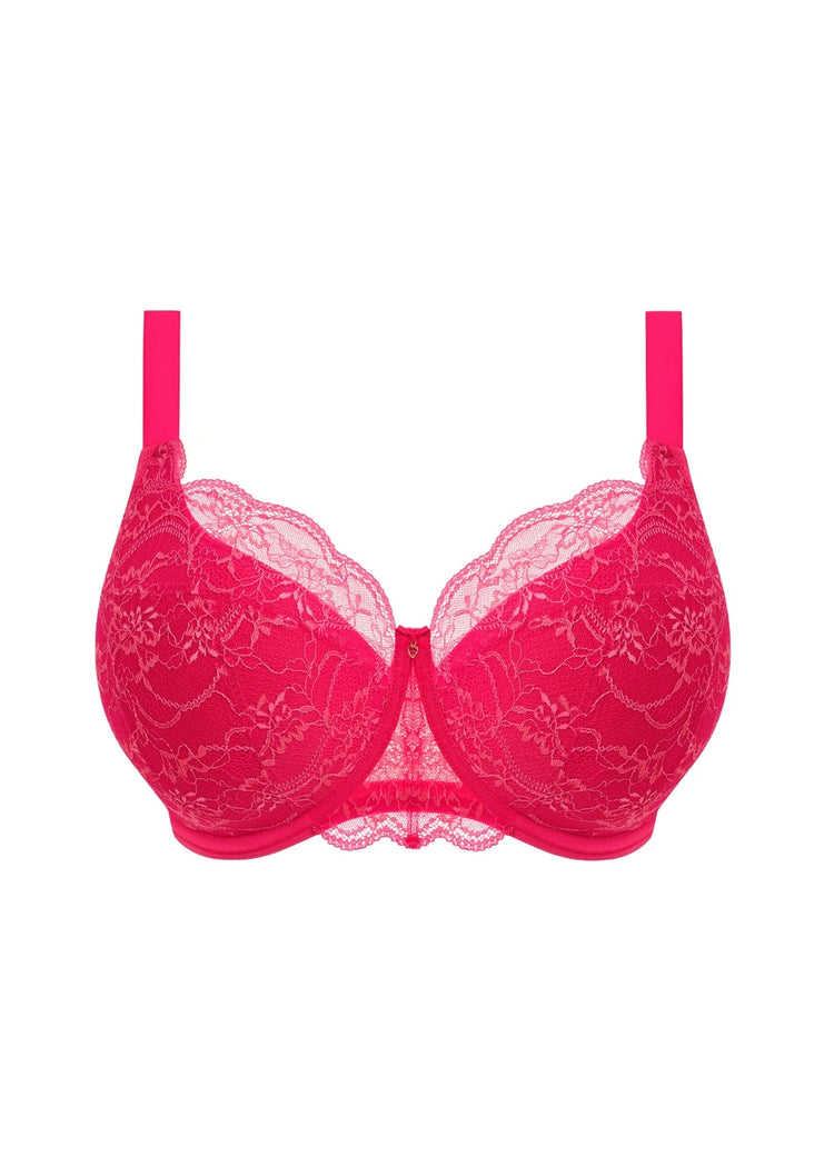 Model in Darcie Padded Plunge BH Azalea packshot