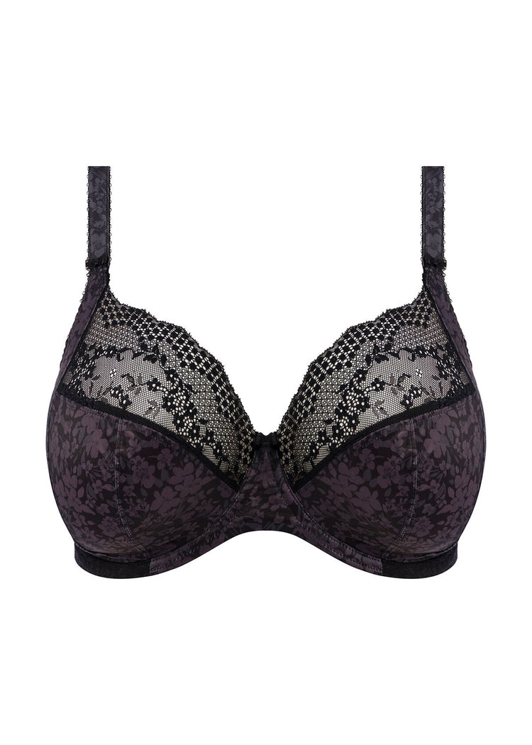 Model in Lucie Plunge Stretch BH Zwart packshot