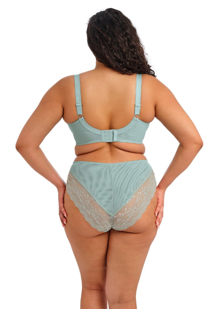 Model in Lucie Plunge Stretch BH Mist achterzijde