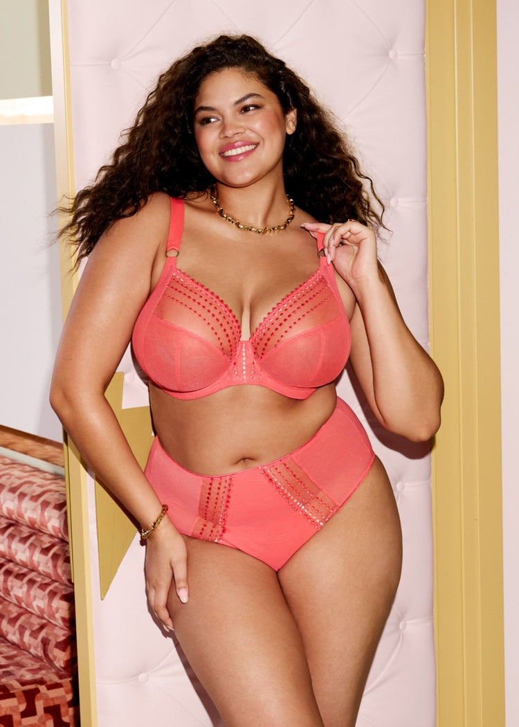 Model in Matilda Full Cup Plunge BH Sunset lifestyle