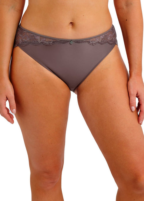 Model in Reflect Broekje Warm Ombre packshot