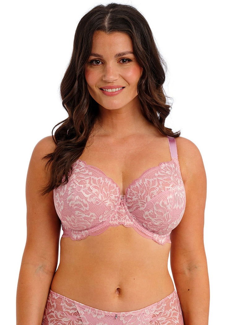 Model in Emmaline Side Support BH Blossom voorzijde