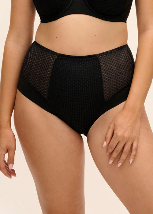 Model in Evolution Comfort High Waist Broekje Zwart voorzijde