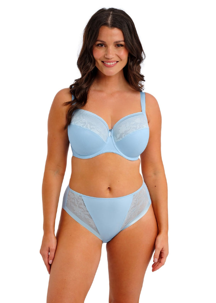 Model in Illusion Side Support BH Sky voorzijde