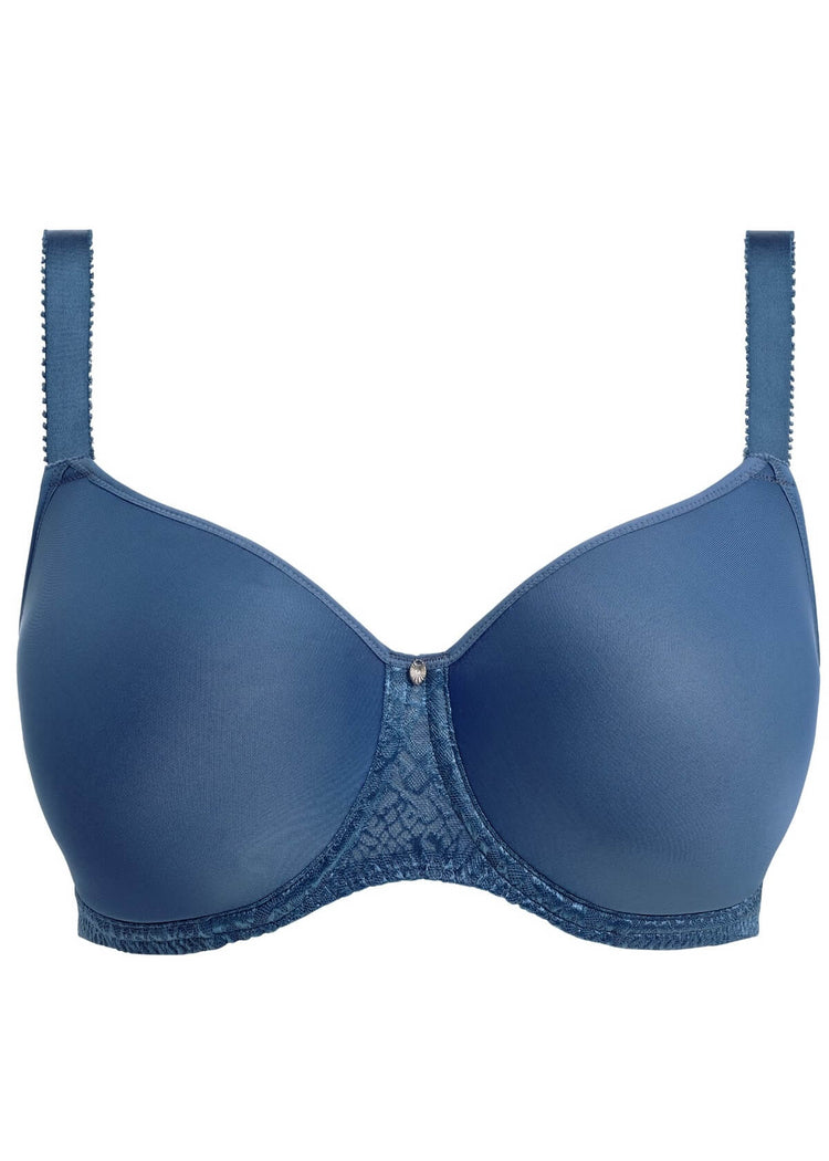 Model in Envisage Spacer BH Evening Blue packshot