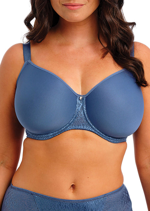 Model in Envisage Spacer BH Evening Blue packshot