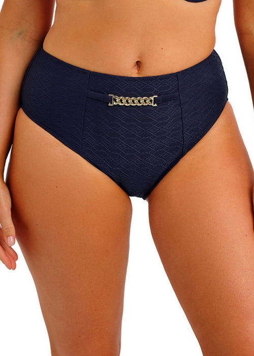 Model in Azores High Waist Bikini Broekje Midnight packshot