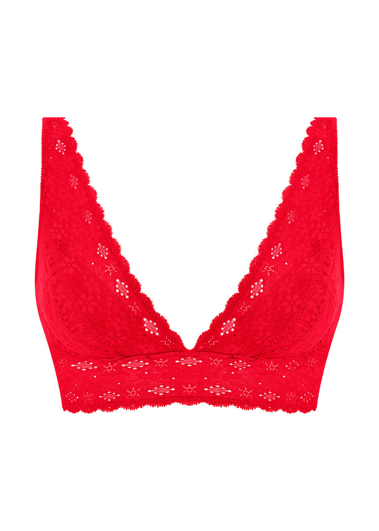 Model in Halo Lace Beugelloze Bralette Equestian Red packshot