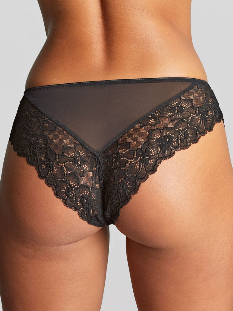 Model in Envy Brazilian Zwart achterzijde
