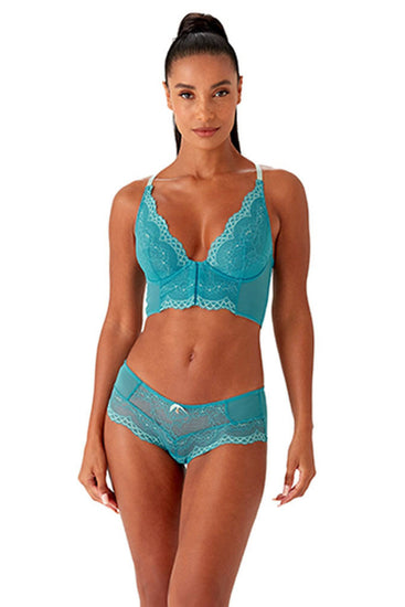 Model in setje Superboost Lace Ocean Blue, vooraanzicht