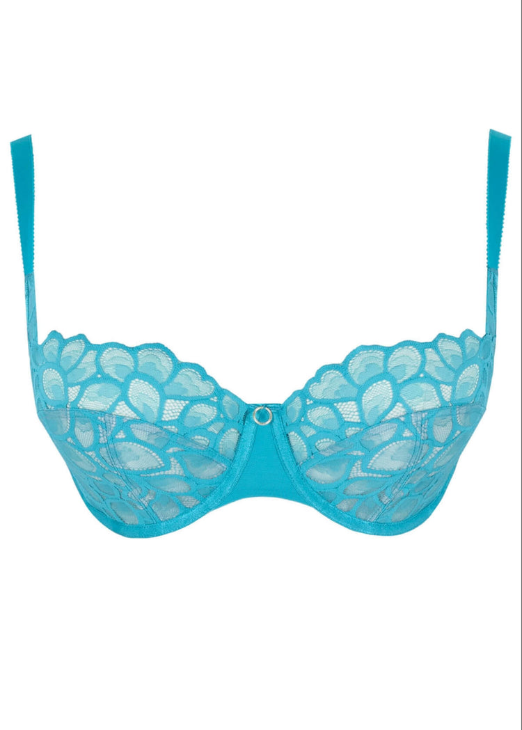 Model in Allure Balconette BH Turquoise packshot