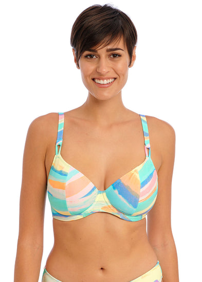 Model in Freya Summer Reef Bikini Top Aqua Vooraanzicht Detail