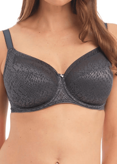 Model in Envisage Full Cup BH Slate Voorzijde
