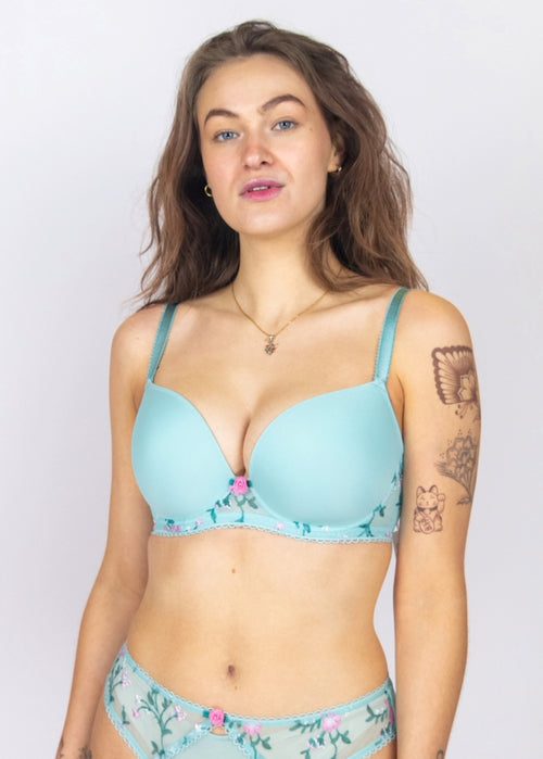 Model in Love Crush Voorgevormde Plunge BH Aqua Haze packshot
