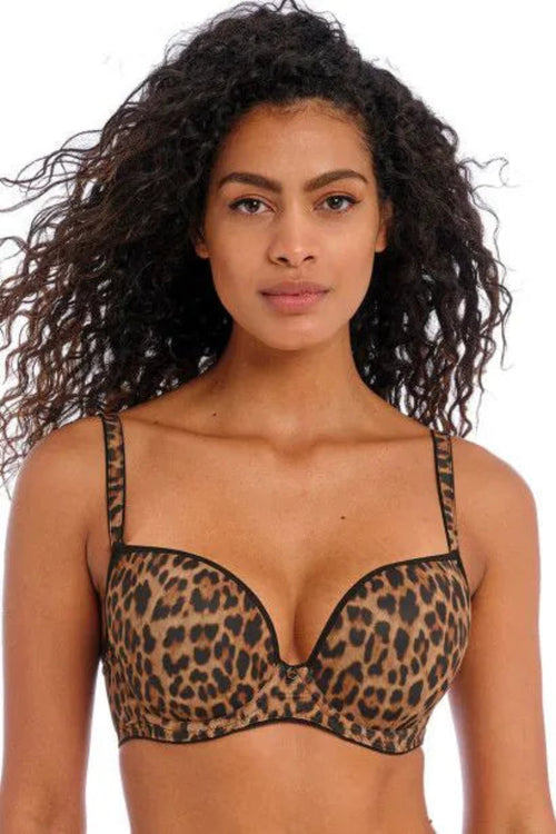 Model in Wild Side Voorgevormde Plunge BH Leopard voorzijde