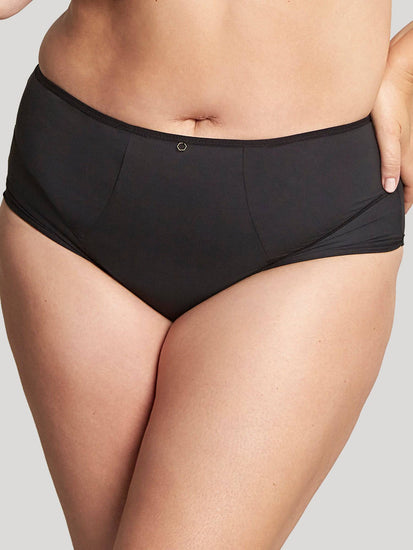 Model In Sculptresse Elegance High Waisted Broekje Zwart Voorzijde