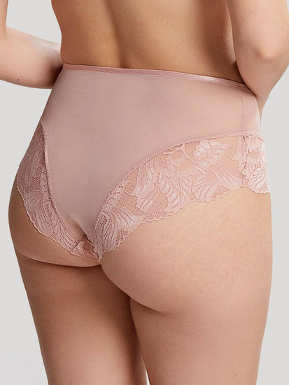 Model in Panache Radiance Brief Broekje Hazel Achterzijde