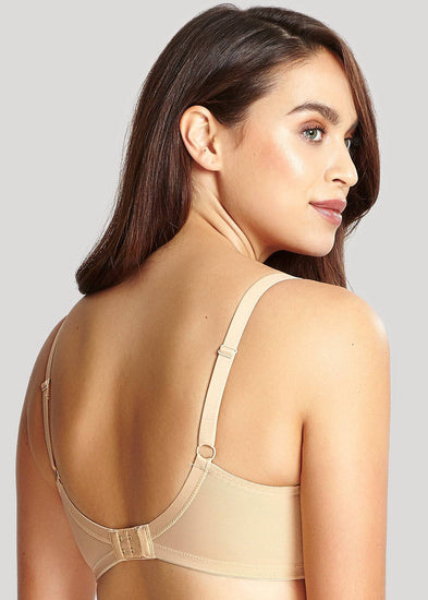 Rug van model in Panache Tango Balconette BH Light Nude