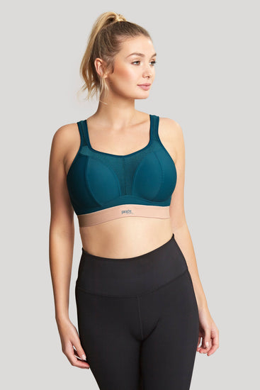 Model In Panache Beugelloze Sport BH Teal Pink Voorzijde