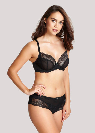 Model in Panache Ana setje Zwart voorzijde