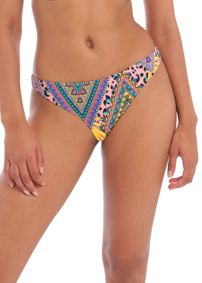 Model in Freya Cala Fiesta Brazilian Bikini Broekje Multi