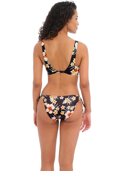 Model in Havana Sunrise Soft Triangle Bikini Top Multi Achterzijde