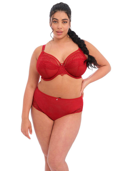 Model In Elomi Priya Set Rood Voorzijde