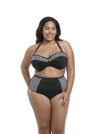 Model in Elomi Malibu Days Bikini met Elomi Malibu Days Bandeau Bikini Top Zwart Met Bandjes