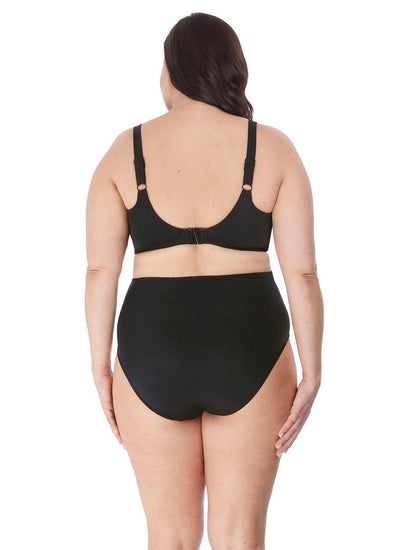 Model in Elomi Magnetic Wrap Bikini Zwart achterzijde