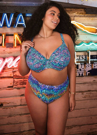 Model In Elomi Electric Savannah Bikini Mix Lifestyle