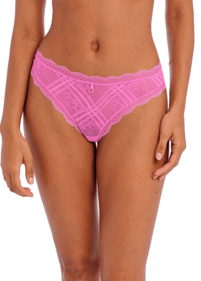 Model in Fatale Brazilian Broekje Candy Blossom Voorzijde