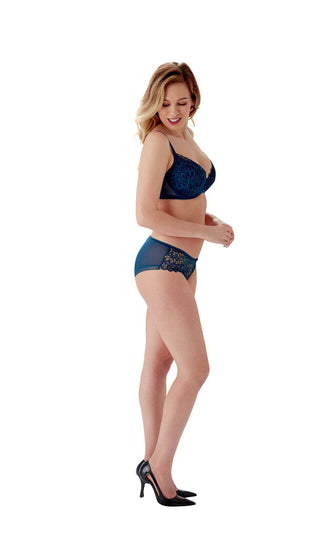 Model In Gossard Swirl Set Dark Teal Zijaanzicht