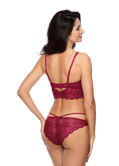 Model in Gorteks Charlize Bordeaux setje achterzijde